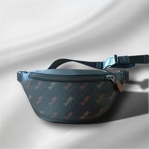 💯 Authentic COACH Warren Belt/Bumbag/Crossbody *UNISEX*